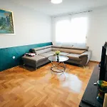 Apartment Casa De Arena With A Private Parking Space